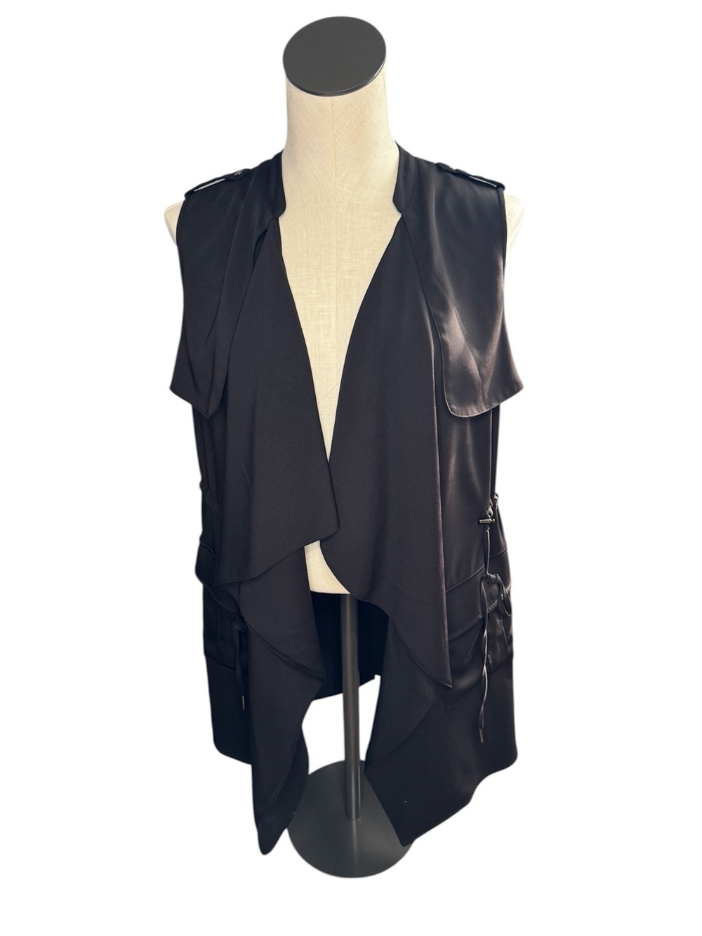 Simply Vera Wang Draped Sleeveless Open Front Utility Vest in Black XS
